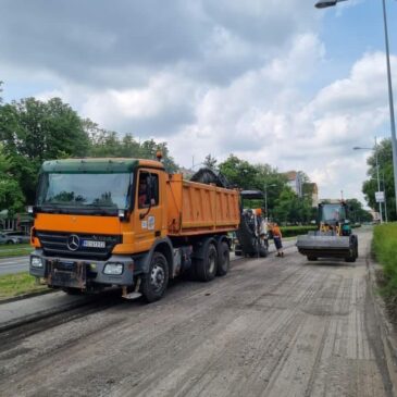 Пресвлачење коловоза на Булевару Јаше Томића