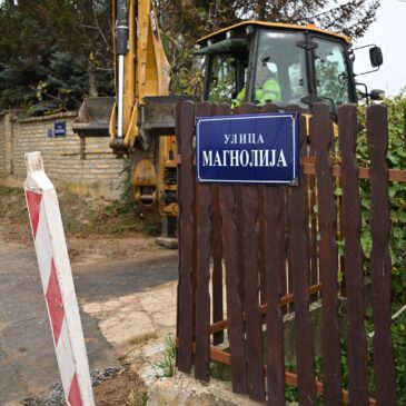 У Боцкама асфалтирано 19 улица, градоначелник Ђурић обишао радове у улици Магнолија