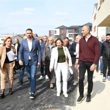 Градоначелник Мићин и директор ЈКП „Пут“ обишли радове у улици Драгослава Срејовића